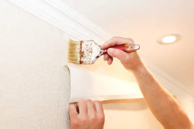 Pose de papier peint à la Genevroye — revêtements muraux et toiles de verre